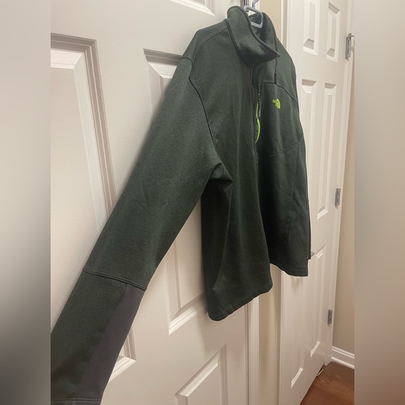 The North Face 3/4 zip pullover - Picture 6 of 7